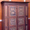 Armadio in legno di noce dipinto, manifattura lombarda, sec. XVII