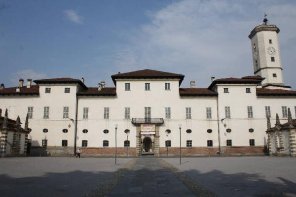 Palazzo Arese Borromeo - complesso Cesano Maderno (MB)