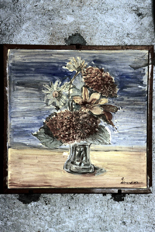 Vaso di fiori (dipinto murale) di Benedetti, Renzo (seconda metà sec. XX)