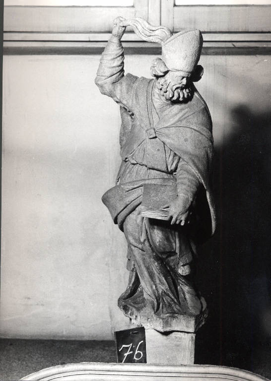 Sant'Ambrogio proclamato vescovo (scultura) - ambito lombardo (inizio sec. XVII)