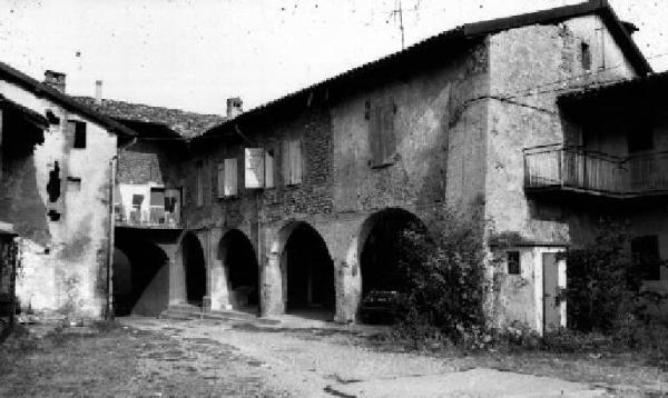 Casa fortificata Via Trieste, 2