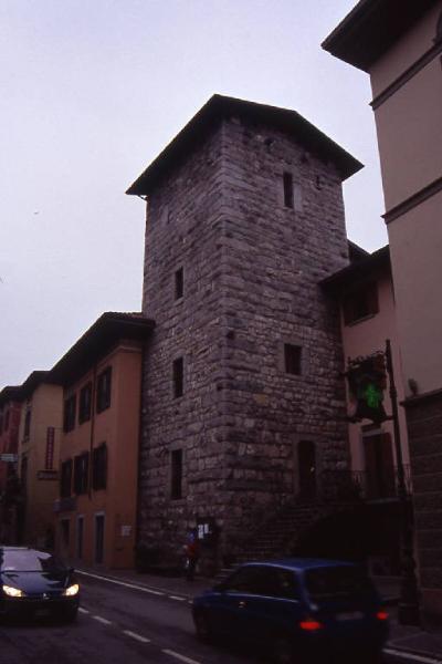 Torre Leoni