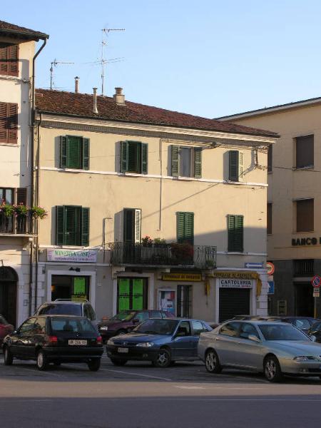 Casa Via Cesare Battisti 40