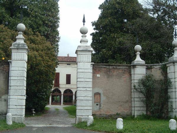 Villa Via Girolamo 20
