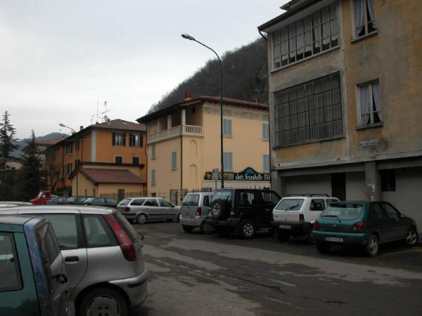 Palazzo Via Amadini 8