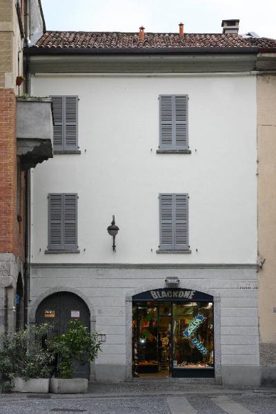 Casa Piazza San Fedele 36