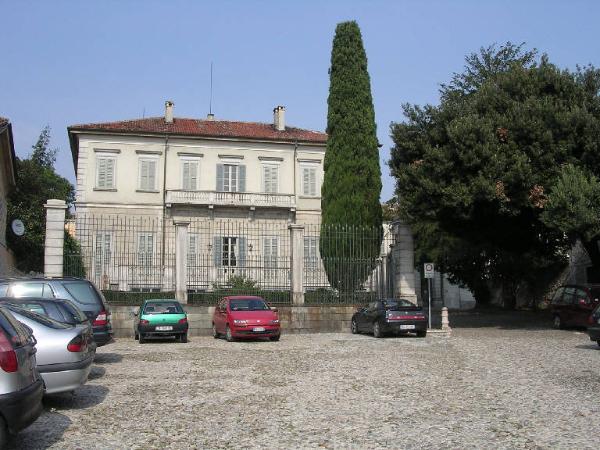 Villa Gnecchi, Arrigoni (già) - complesso