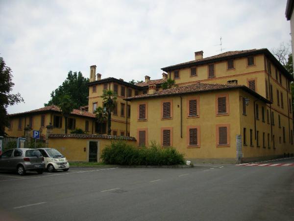 Villa Taverna, Pegazzano, Riccardi - complesso
