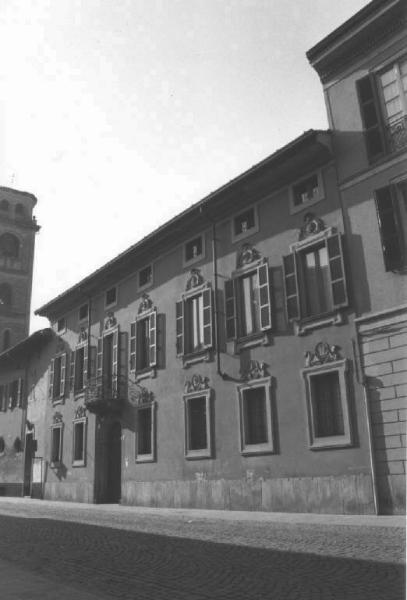 Casa Via Giuseppe Garibaldi 42