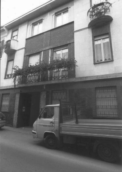 Casa Corso Ettore Archinti 21