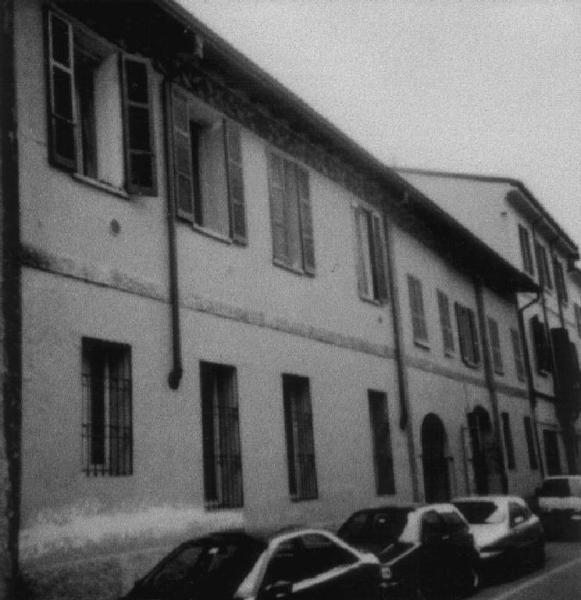 Casa Via Ludovico Vistarini 30