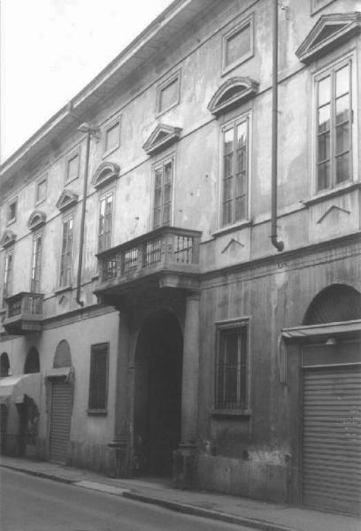 Palazzo Corso Roma 129