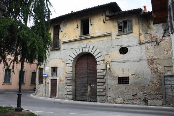 Casa Croce Bossi