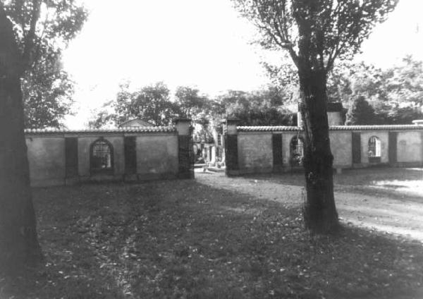 Cimitero Via Fametta