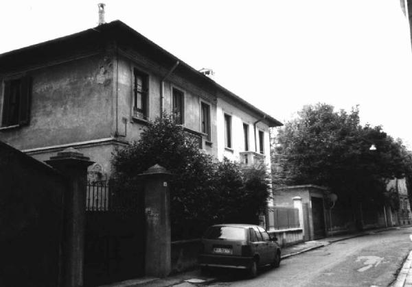 Villa Via Invernizzi 12