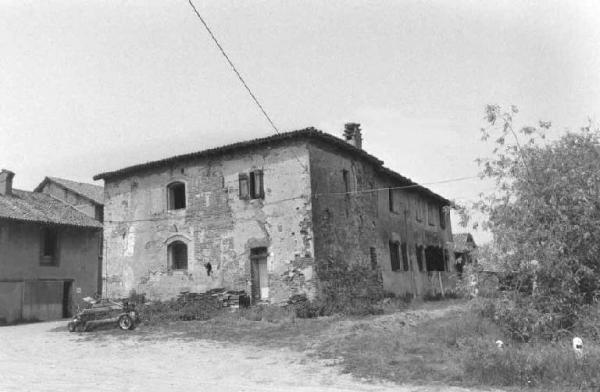Palazzina quattrocentesca strada per Castellazzo