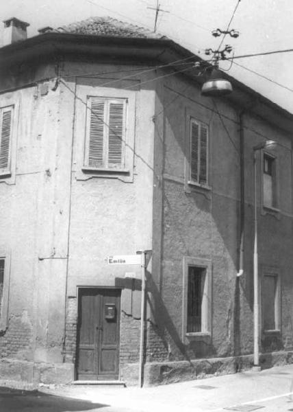 Casa vecchio nucleo Via Biringhello 112