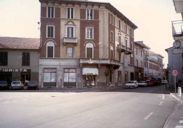 Palazzo Banca di Legnano (ex)