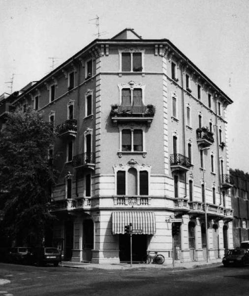 Palazzo Via Falck 68