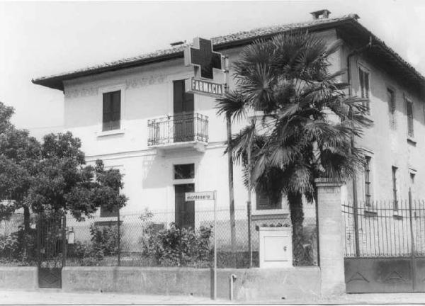 Casa Via Montenero angolo Via Piave