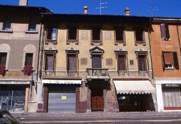 Casa Via Giovanni Chiassi 79-83