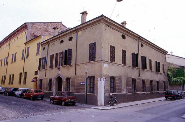 Casa Via Anselmo Guerrieri Gonzaga 12