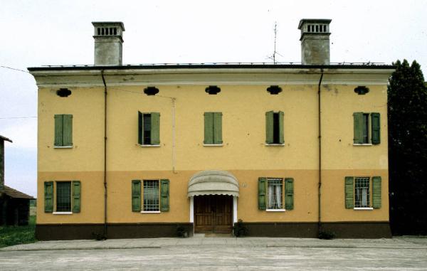 Casa padronale di Corte Croce Mattioli