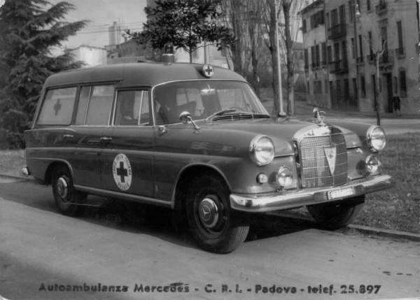 Croce Rossa Italiana - Comitato di Padova - Autoambulanza Mercedes-Benz -- Padova