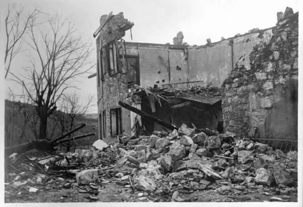 Savogna d'Isonzo - Rupa (frazione) - Edifici - Danni di guerra