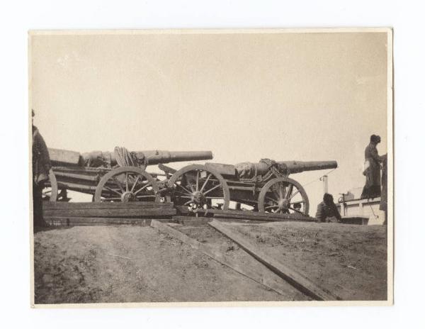 Guerra russo-giapponese - Russia - Manciuria - Gungiulin - Cannoni da assedio dell'esercito russo preparati per il trasporto