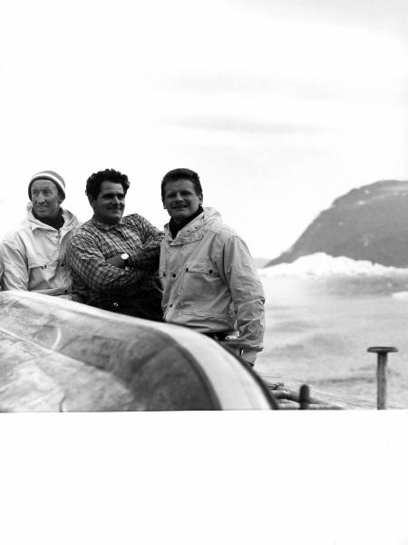 Ritratto di gruppo - Uomini - Bich, Jean - Motorista - Bertotto, Napoleone - Medico - Cerretelli, Paolo - Groenlandia occidentale - Nord dell'Oceano Atlantico