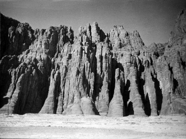 Sahara - Tibesti - vette - rocce - deserto