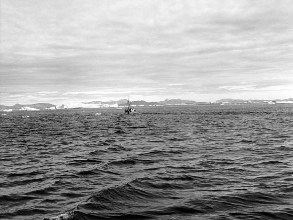Groenlandia occidentale - Nord dell'Oceano Atlantico - Baia di Baffin - Comune di Qaasuitsup - Isola di Kuvdlorssuaq - Battello rompighiaccio - "GR. 16 - 22"