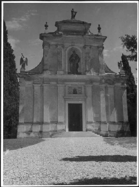 Solferino - Chiesa di S. Pietro in Vincoli - Ossario