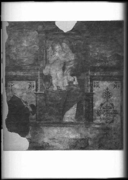 Affresco - Madonna col Bambino e offerente - Mantova - Museo di Palazzo Ducale
