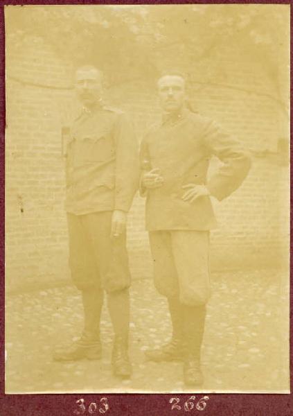 Prima Guerra Mondiale - Ritratto maschile - Militari - Caporale Vaso Ceranic e soldato Nicola Vujicic