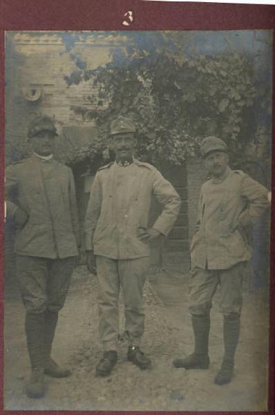 Prima Guerra Mondiale - Ritratto di gruppo maschile - Militari - Caporale maggiore Camil Leto e due soldati