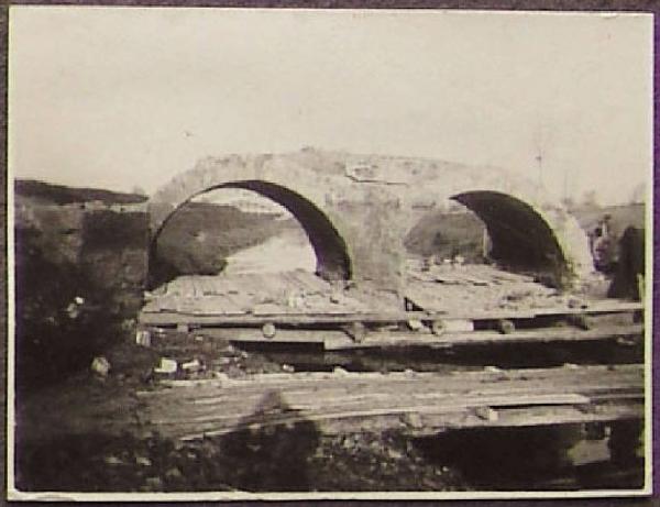 Moglia - Costruzione del Ponte S. Croce (?) - Vecchio Ponte