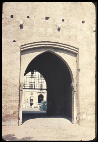 Mantova - Palazzo Ducale - Portale d'ingresso in Piazza Sordello