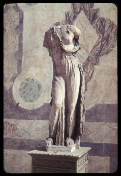 Scultura - Statua acefala - Mantova - Palazzo Ducale - Appartamento Grande di Castello - Salone di Manto