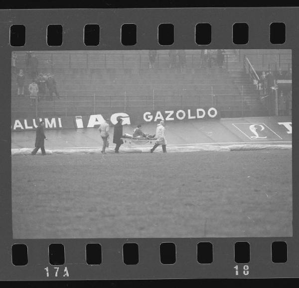 Partita Mantova-Belluno 1974 - Mantova - Stadio Danilo Martelli - Infortunio