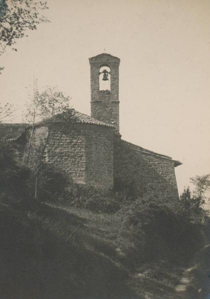 Veduta architettonica. Assisi - Abside e campanile della Rocchicciola