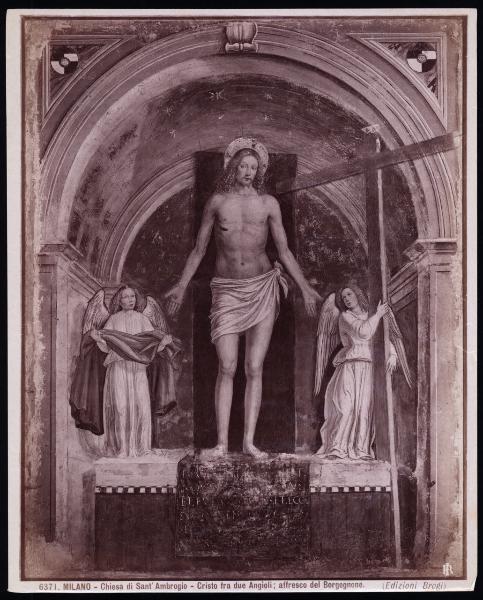 Pittura murale - Affresco - Cristo e due angeli con i simboli del martirio - Ambrogio Bergognone - Milano - Basilica di Sant'Ambrogio - Navata sinistra - Prima cappella