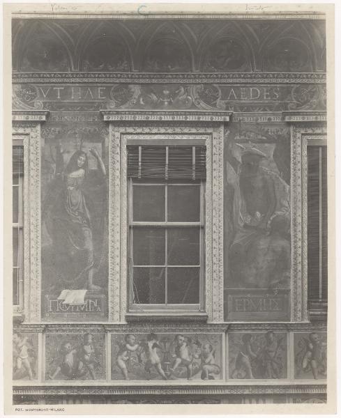 Affreschi - Divinità e angeli - Giovanni Pietro de’ Castoldi (già attr. a Bernardino Luini) - Milano - Via Bigli 11- Palazzo Bigli - Cortile