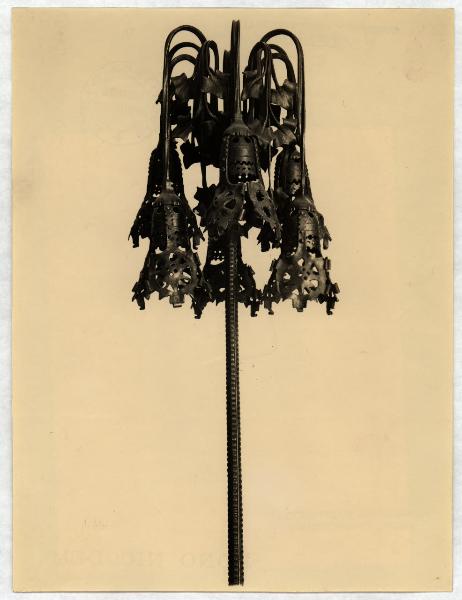 Monza - Villa Reale - Iª Esposizione Internazionale di Arte Decorativa Moderna, A. Mazzucotelli, candelabro in ferro battuto