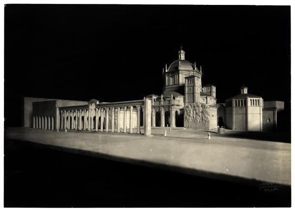 Milano - Basilica di S. Lorenzo - Plastico del progetto per la sistemazione della zona archeologica