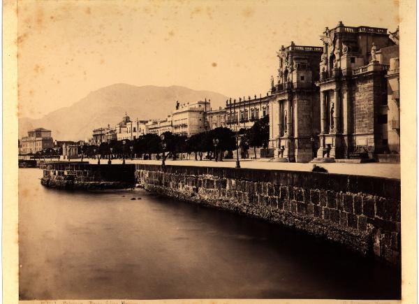 Palermo - Porta Felice - Veduta del lungo mare