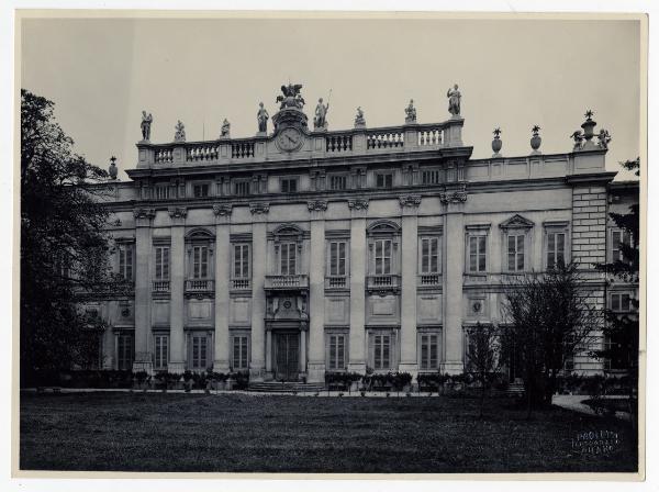 Milano - Palazzo Sormani - Benedetto Alfieri, veduta della facciata verso il giardino (1756)