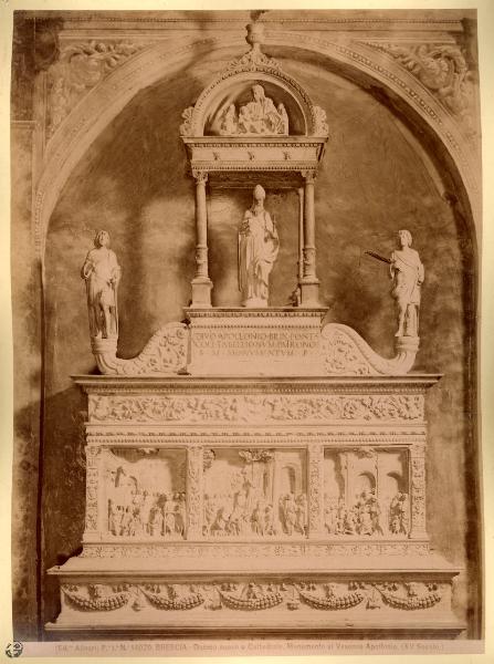Monumento commemorativo - Arca dei Ss. Apollonio e Filastrio - Brescia - Duomo Nuovo - Terzo altare a destra