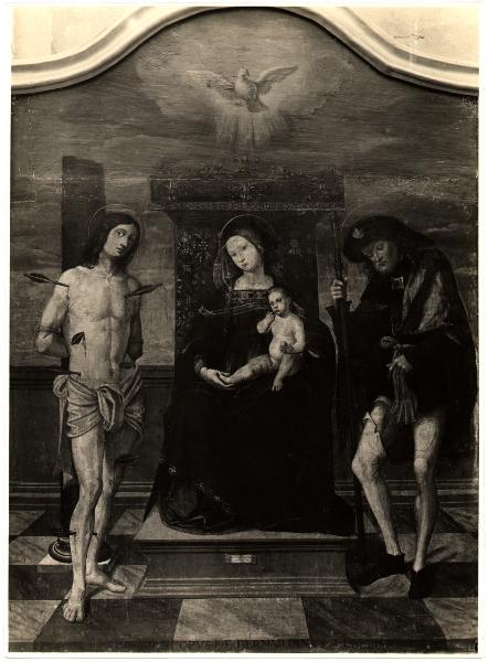 Cremona - Chiesa di San Sebastiano. Galeazzo Campi, Madonna in trono con Bambino e i SSan Sebastiano e Rocco, dipinto su tela (1518).